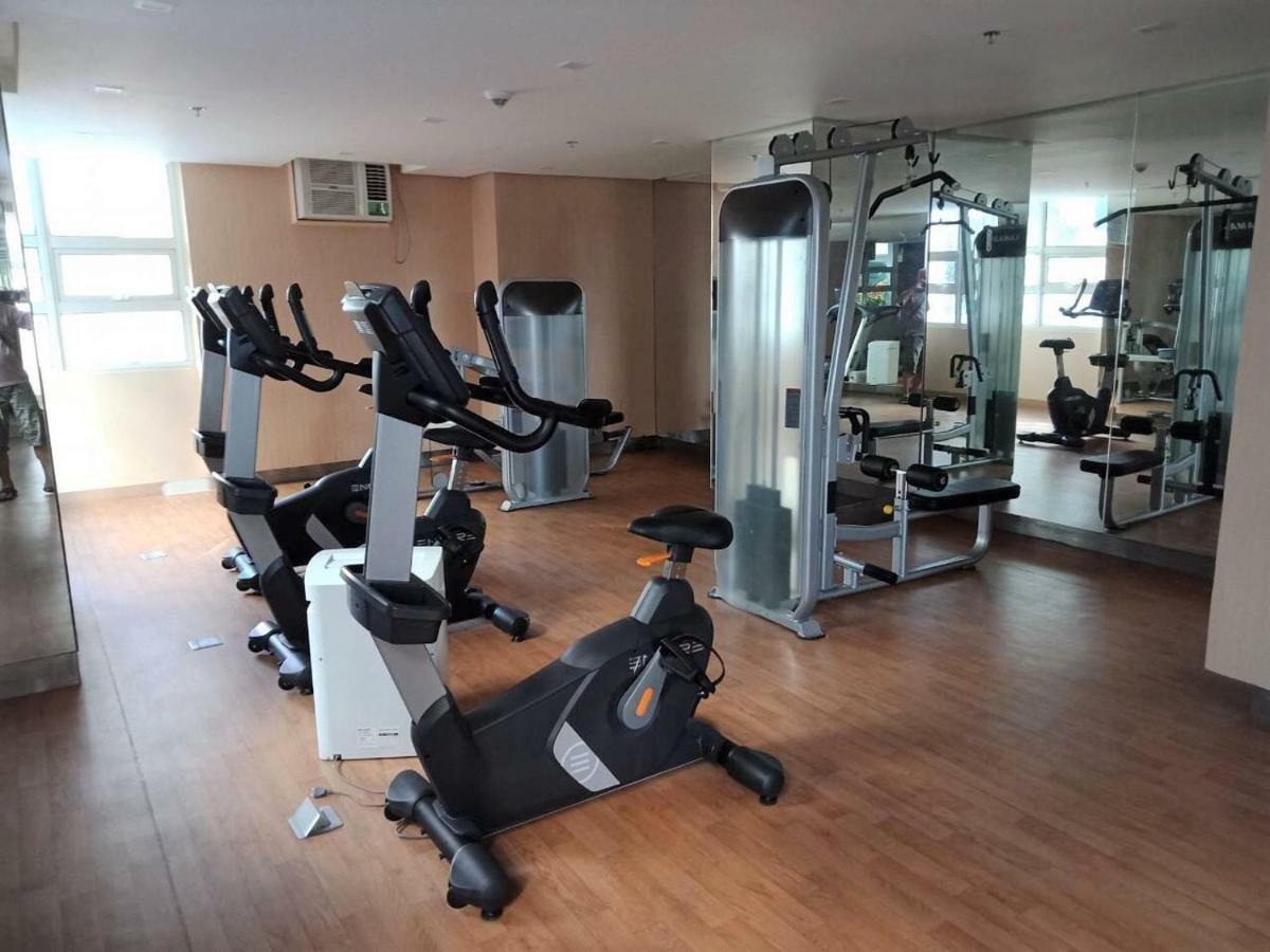 Chillax Studio 101 Newport Boulevard مانيلا المظهر الخارجي الصورة